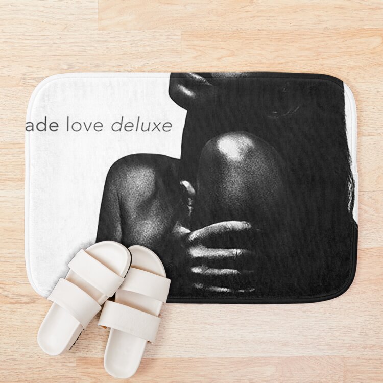 urbathmat flatlay context smallsquare750x1000.1u5 6 - Sade Store