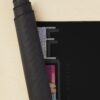 urdesk mat rolltall portrait750x1000 30 - Sade Store